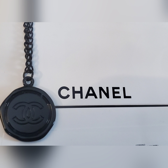Authentic Black Chanel Chain And Bagtag - Picture 1 of 3